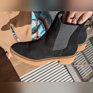 Freda Salvador Black and Tan Heeled Boots